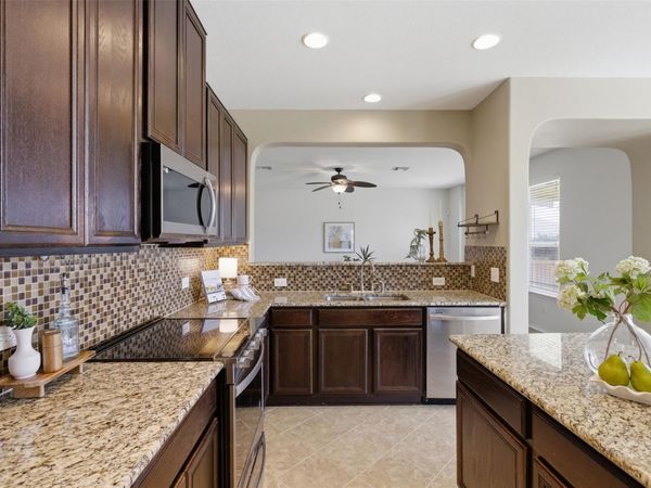 1413 Ignacia DR, Georgetown, TX 78626