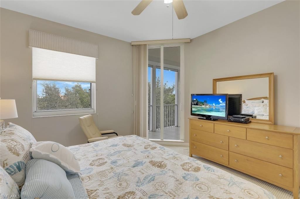 450 Launch Cir , Unit 404, Naples, FL 34108 Photo