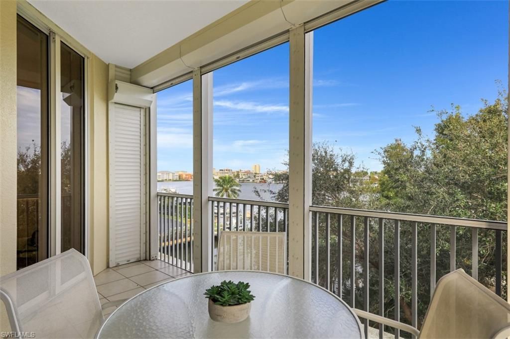 450 Launch Cir , Unit 404, Naples, FL 34108 Photo