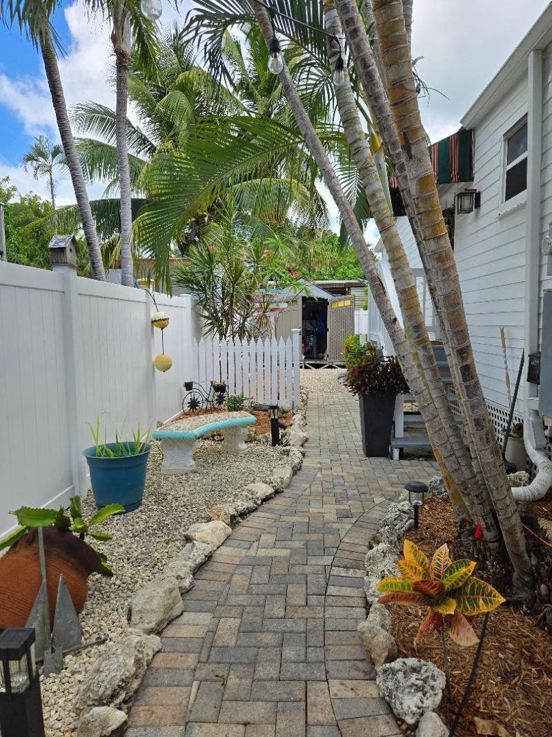 331 Ave F, Big Coppitt, FL 33040 Photo