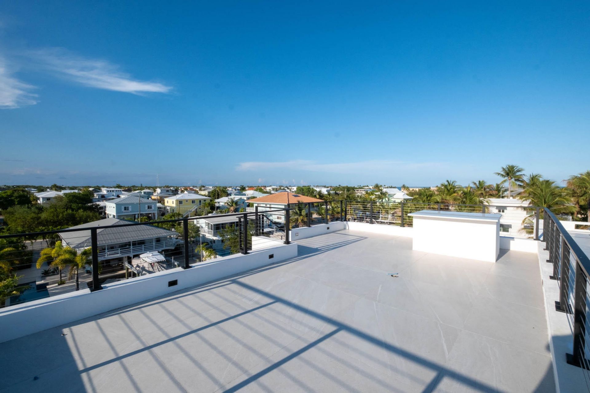 301 Buttonwood Circle, Unit B, Key Largo, FL 33037 Photo
