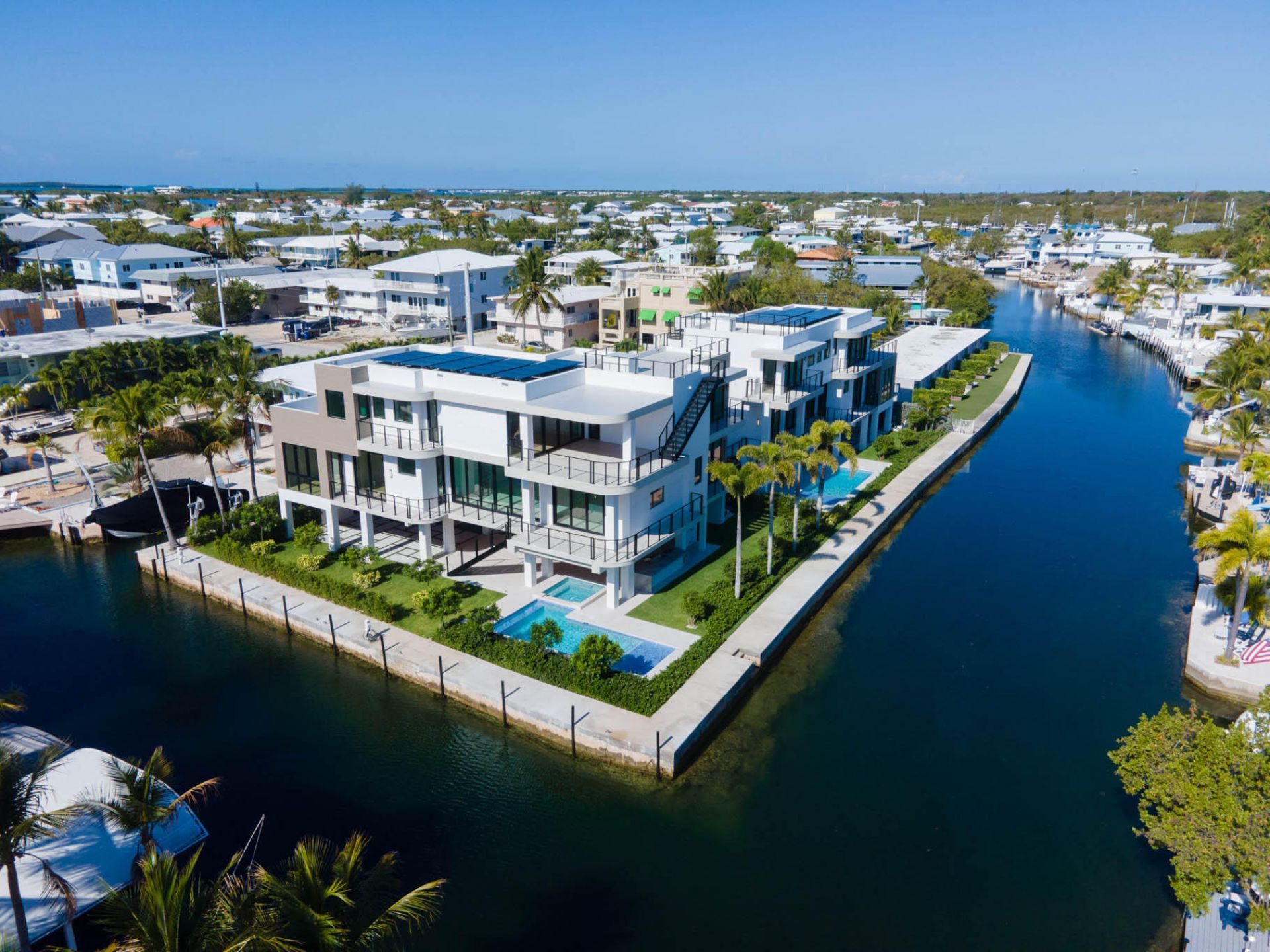 301 Buttonwood Circle, Unit B, Key Largo, FL 33037 Photo