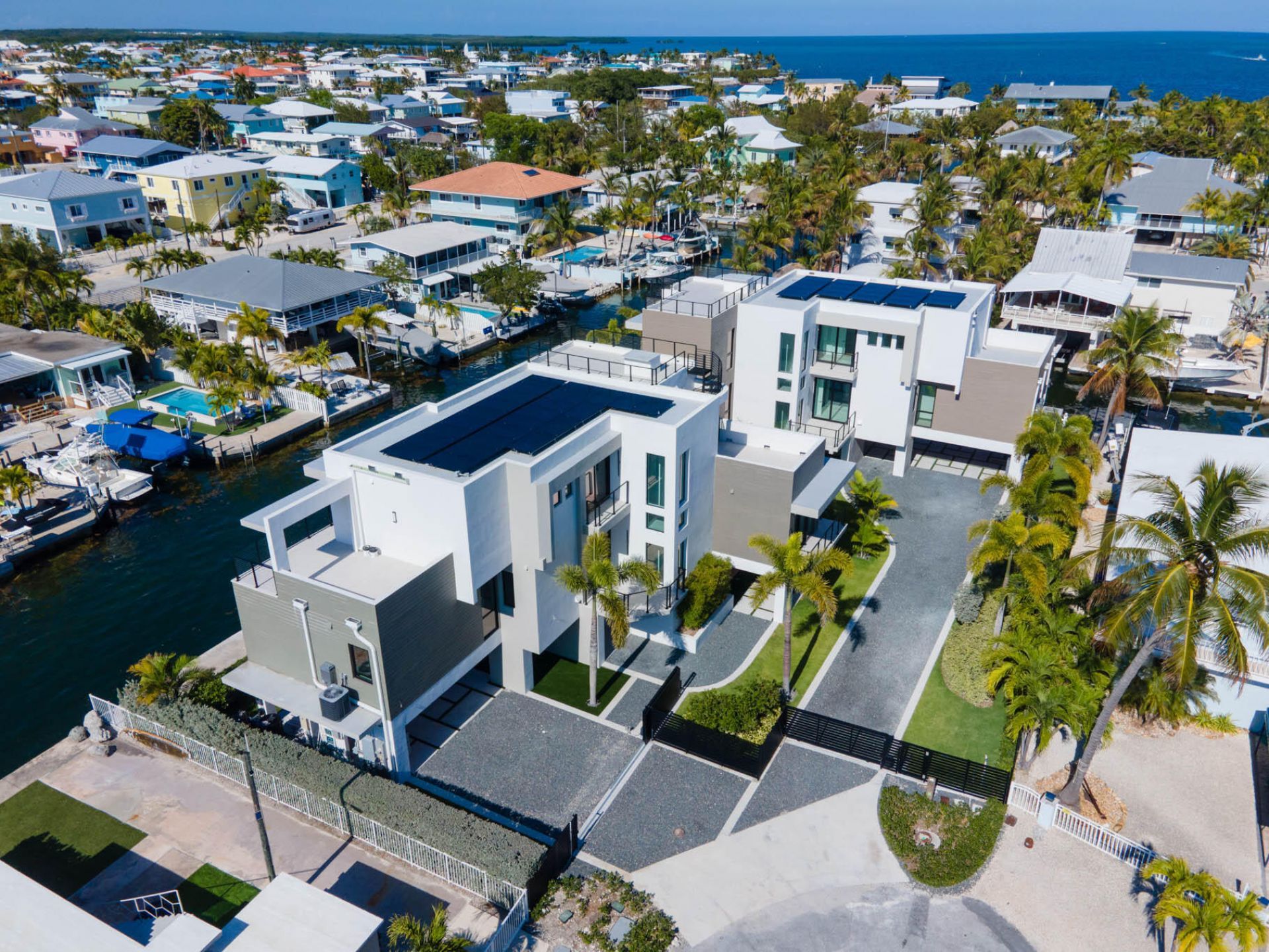 301 Buttonwood Circle, Unit B, Key Largo, FL 33037 Photo