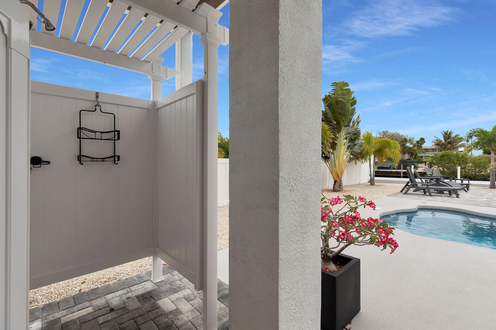 559 Powell Avenue, Little Torch Key, FL 33042 Photo