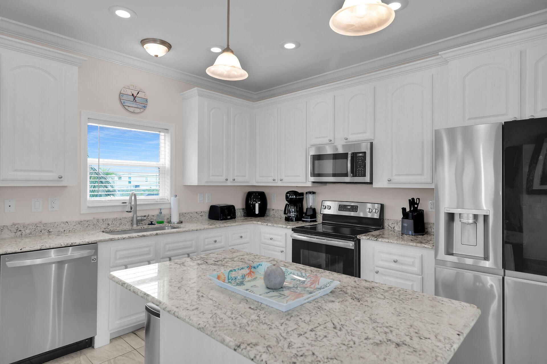 559 Powell Avenue, Little Torch Key, FL 33042 Photo