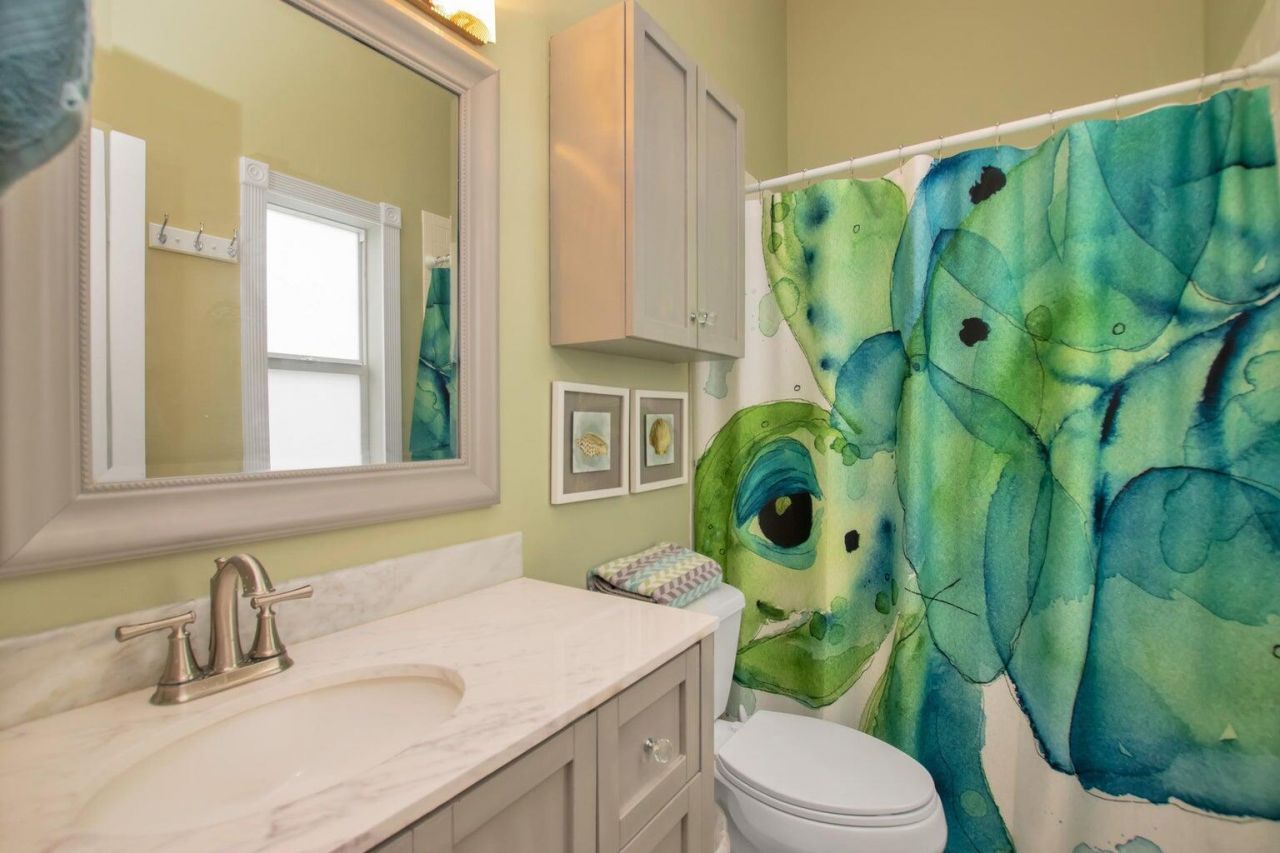 591 Sombrero Beach Road, Unit APT 1B, Marathon, FL 33050 Photo