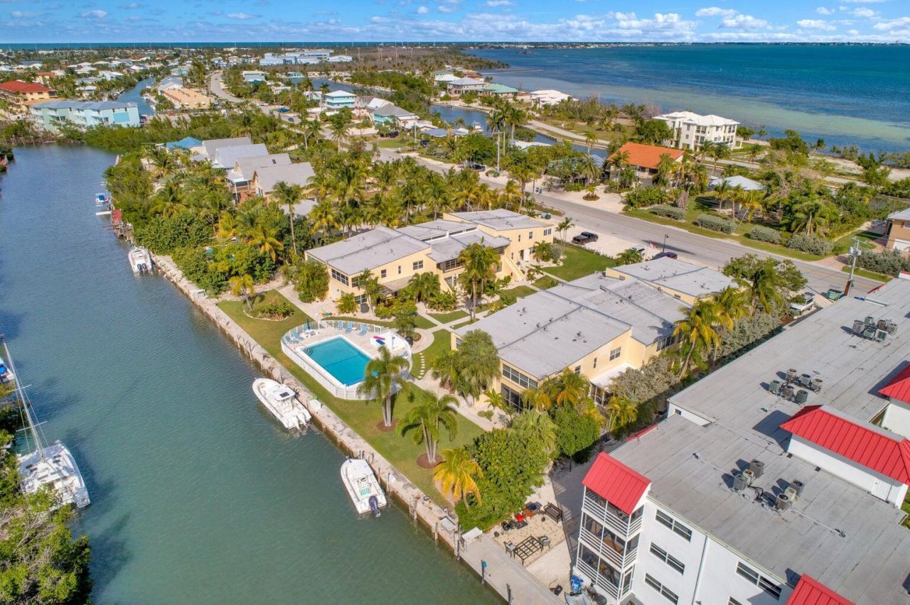 591 Sombrero Beach Road, Unit APT 1B, Marathon, FL 33050 Photo