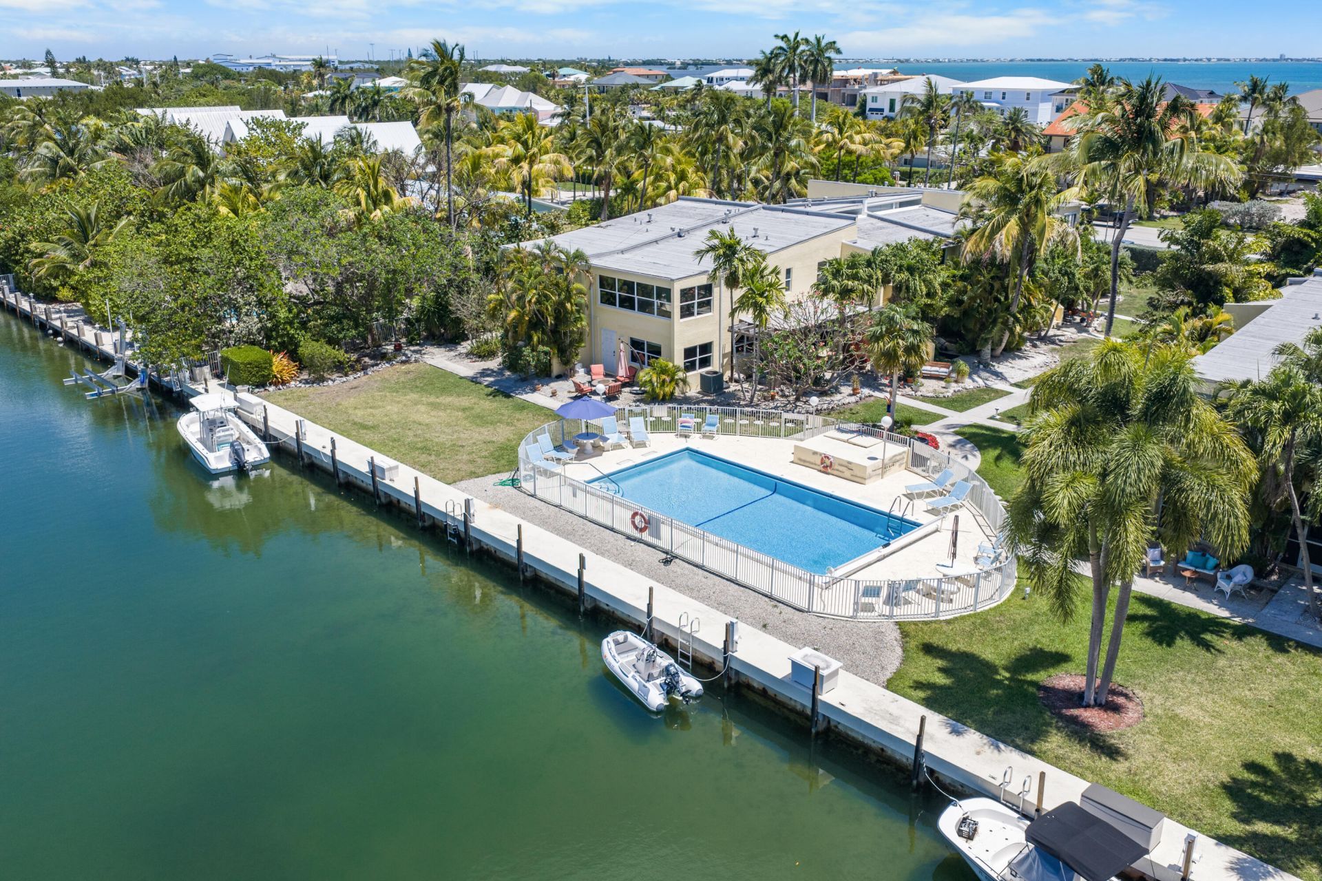591 Sombrero Beach Road, Unit APT 1B, Marathon, FL 33050 Photo