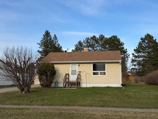 50 Beech Court , Babbitt, MN 55706