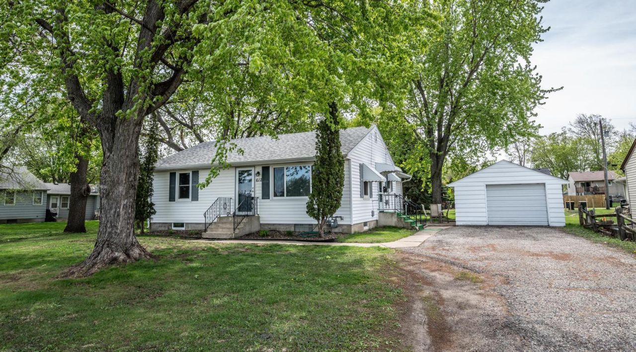 612 Pine Street , Farmington, MN 55024 Main Photo