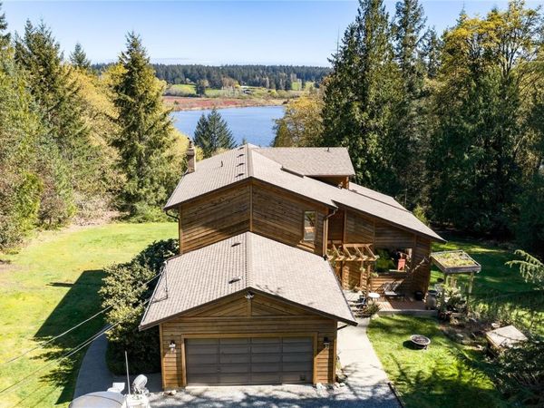 13361 Prospect Dr , Ladysmith, BC V9G 1G9