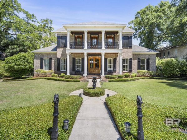 113 Oak Avenue, Fairhope, AL 36532