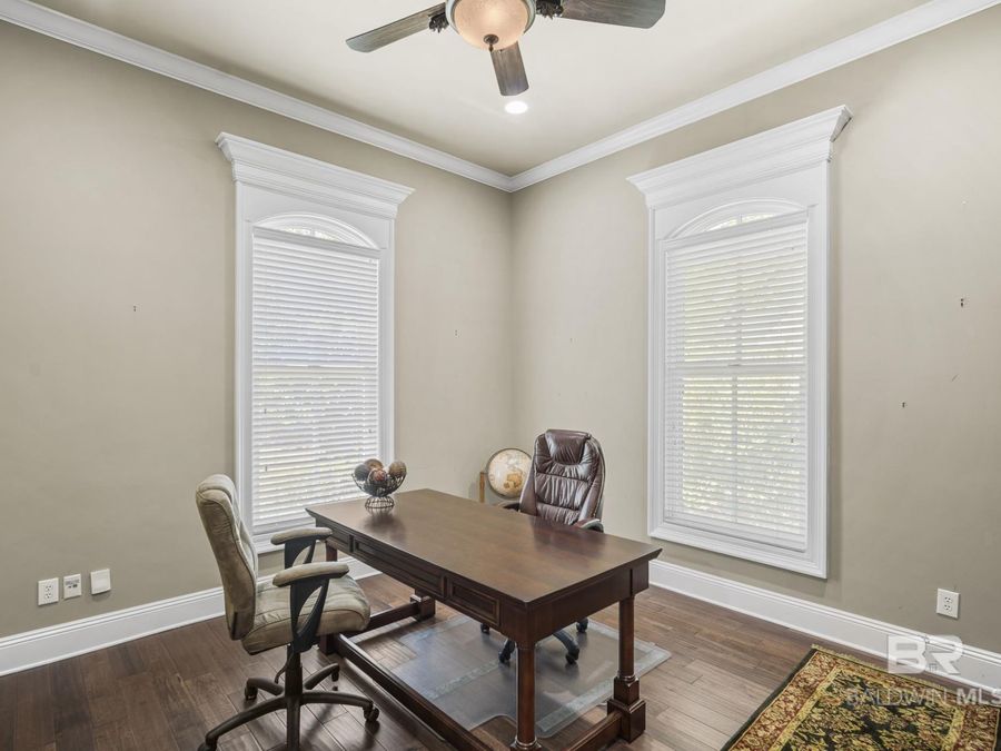 Property Image 32