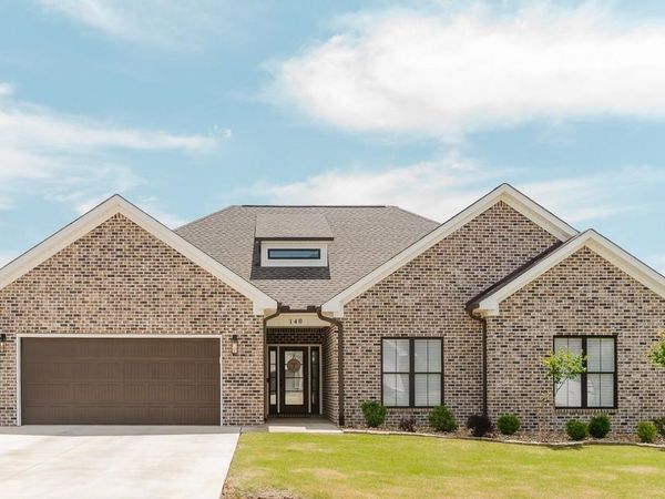 140 Spry Way, Killen, AL 35645
