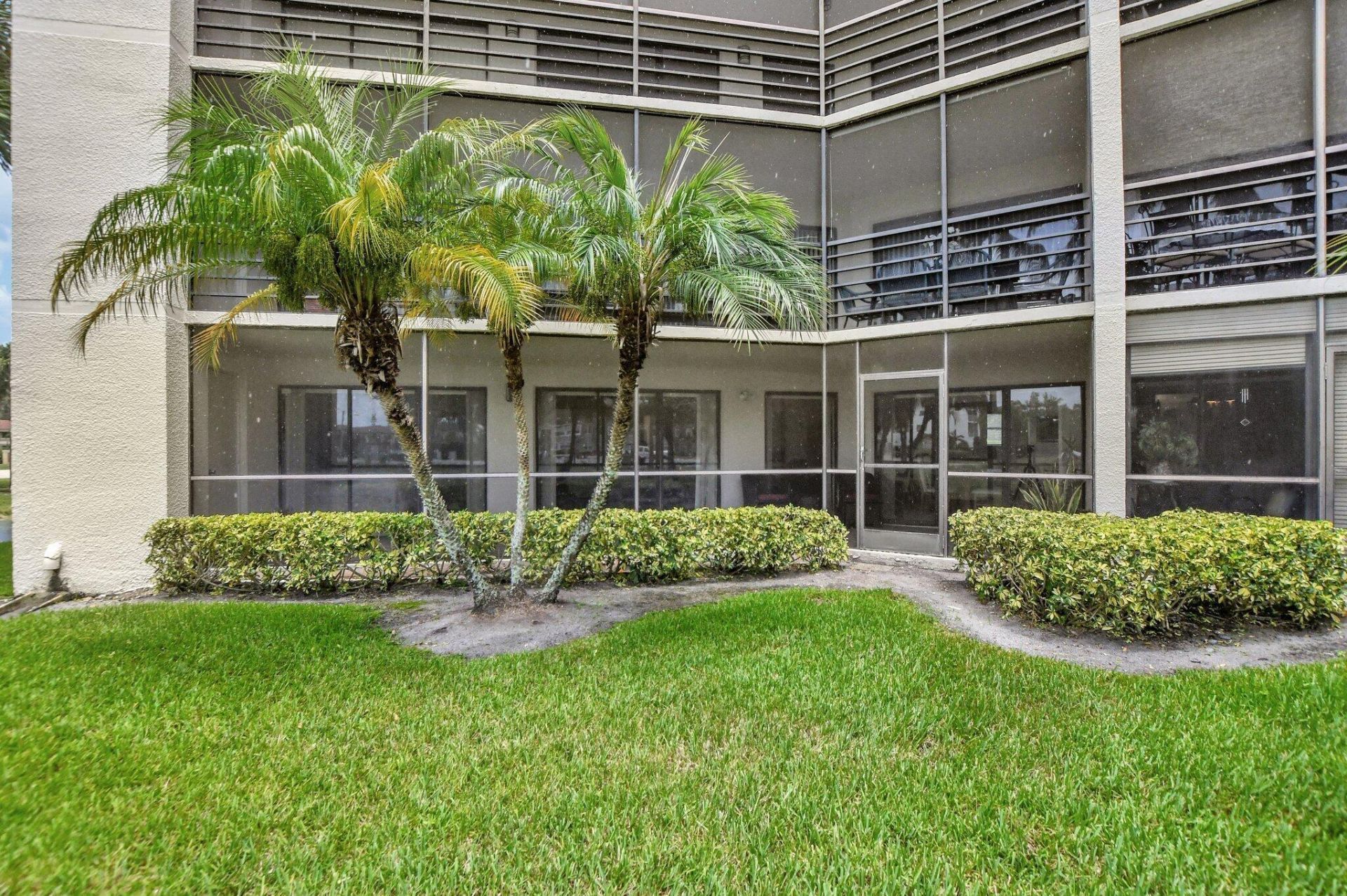 5901 Camino Del Sol, Unit 107, Boca Raton, FL 33433 Photo