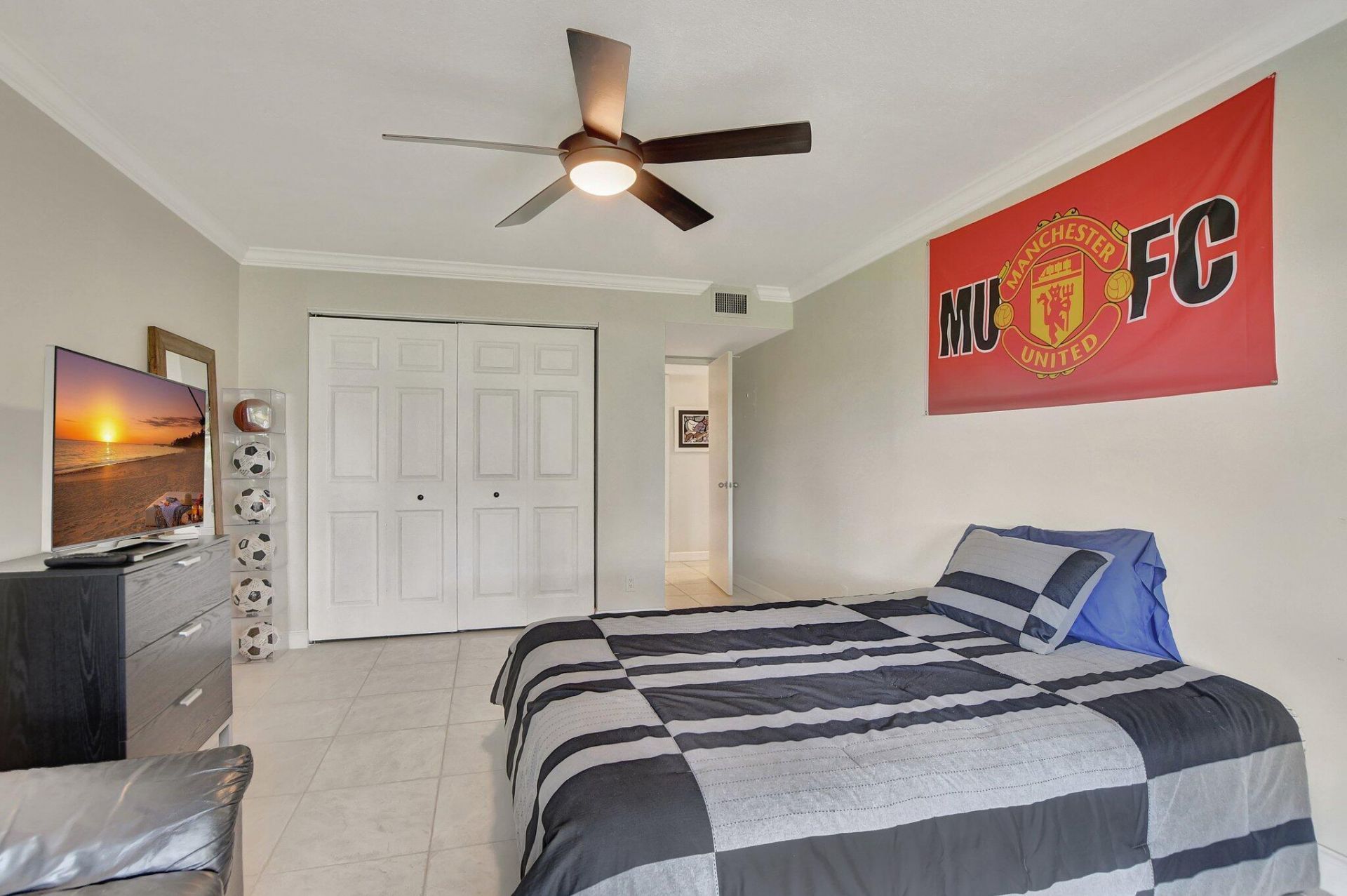 5901 Camino Del Sol, Unit 107, Boca Raton, FL 33433 Photo