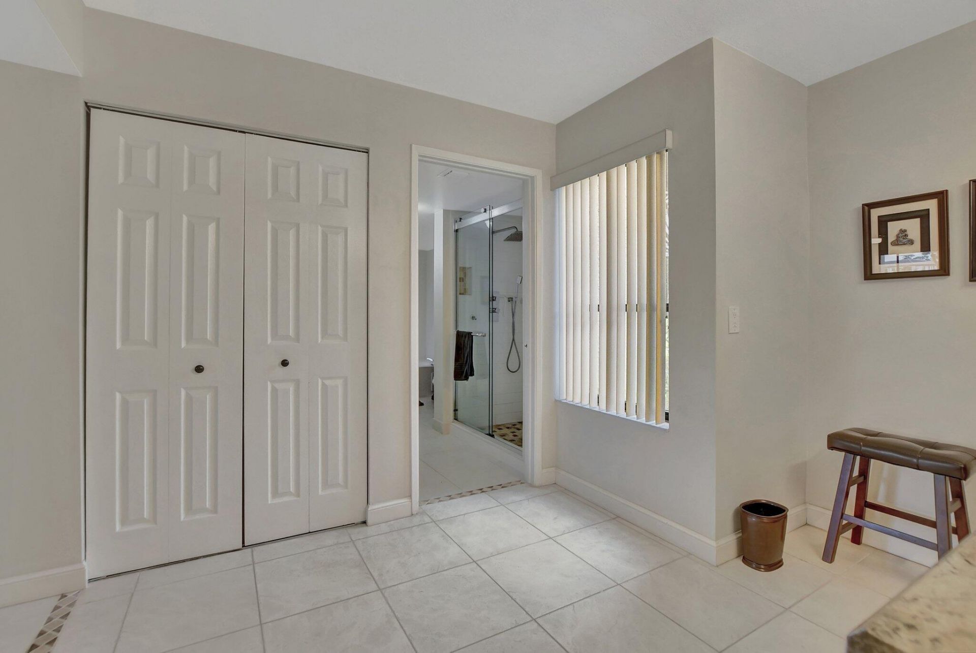 5901 Camino Del Sol, Unit 107, Boca Raton, FL 33433 Photo