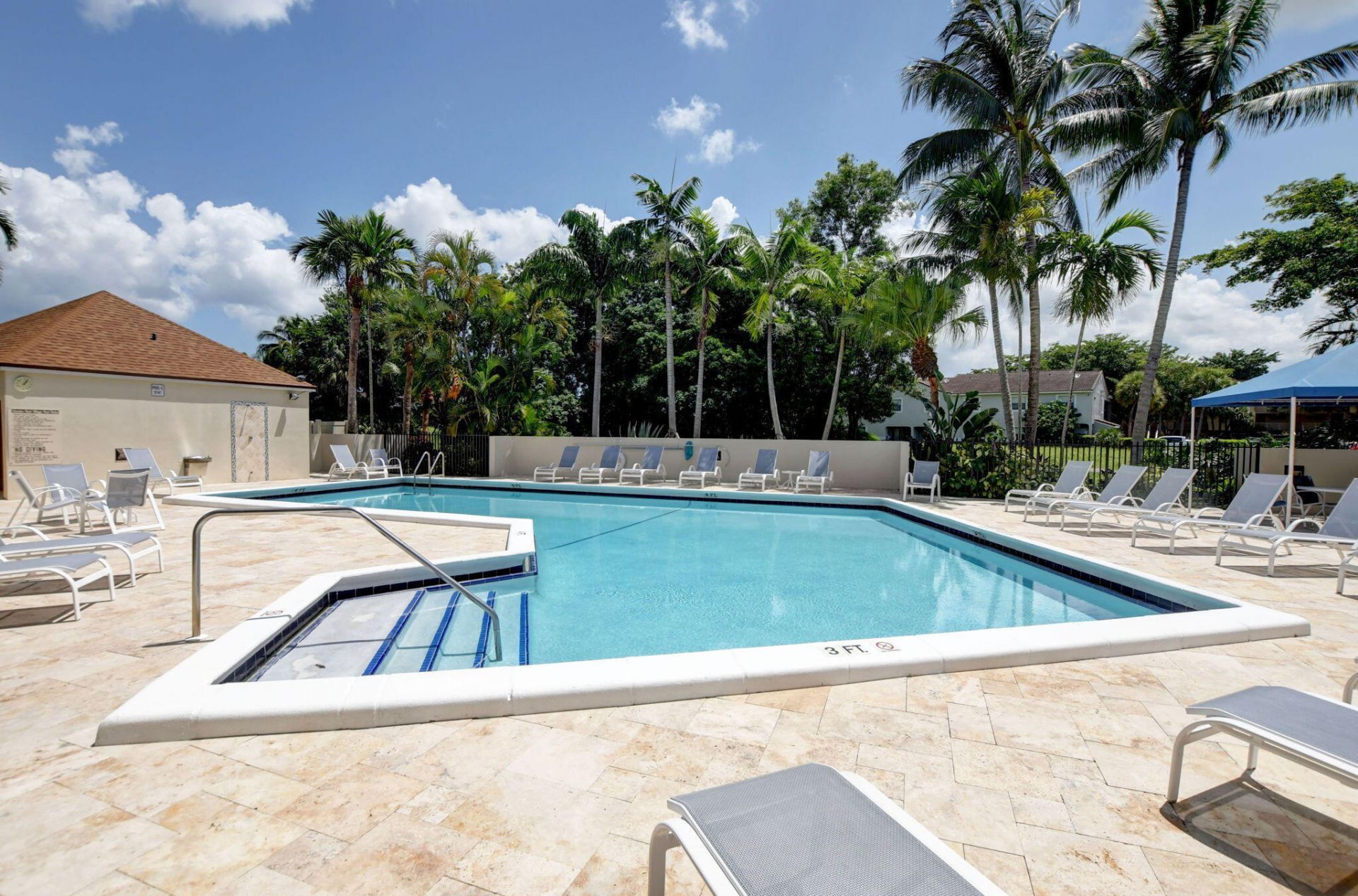5901 Camino Del Sol, Unit 107, Boca Raton, FL 33433 Photo