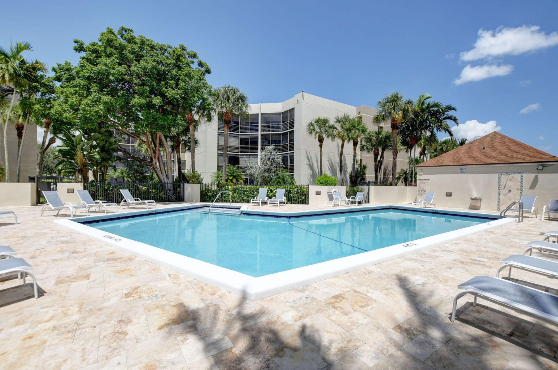 5901 Camino Del Sol, Unit 107, Boca Raton, FL 33433 Photo