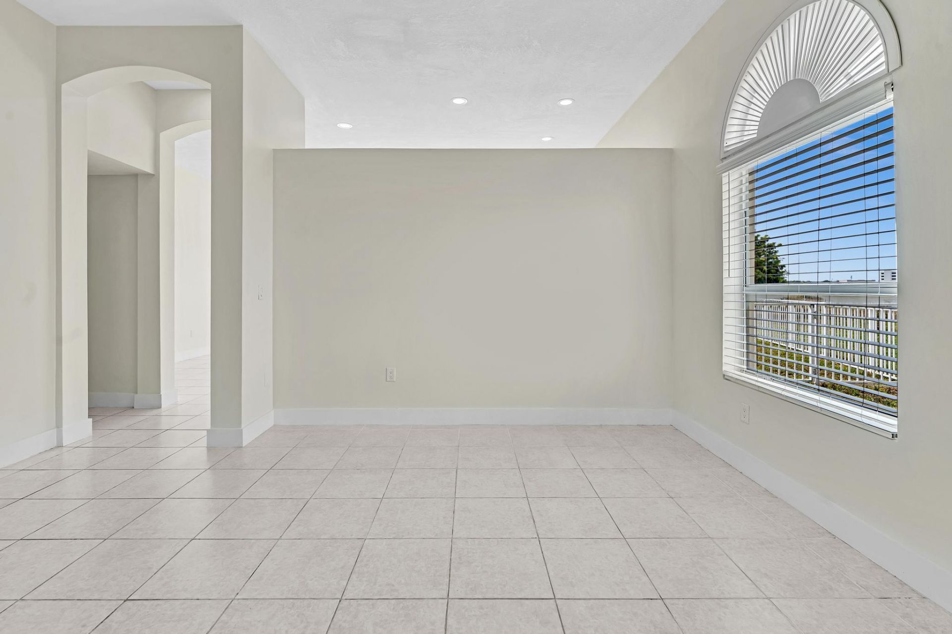 1688 NW 144th Way, Pembroke Pines, FL 33028 Photo