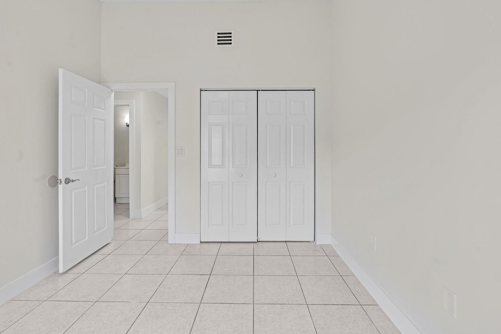 1688 NW 144th Way, Pembroke Pines, FL 33028 Photo