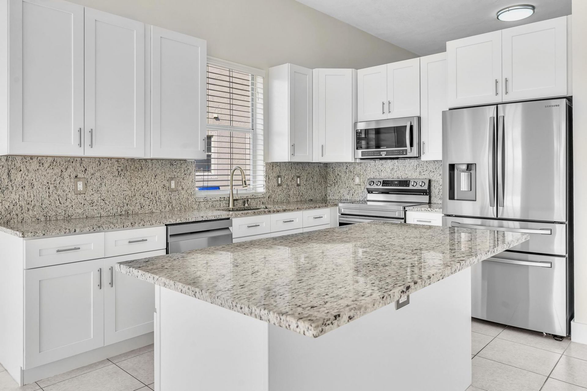 1688 NW 144th Way, Pembroke Pines, FL 33028 Photo