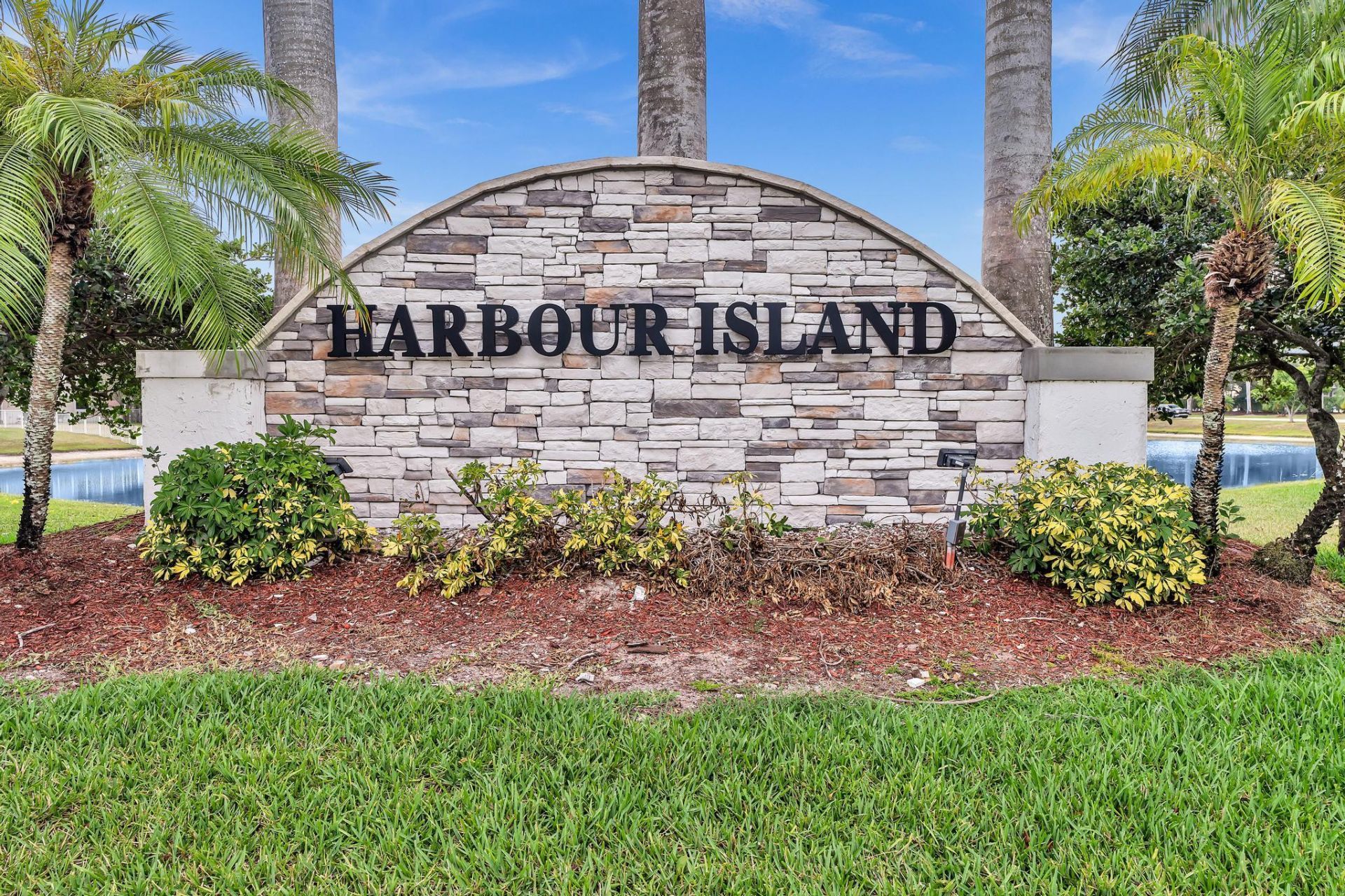 1688 NW 144th Way, Pembroke Pines, FL 33028 Photo
