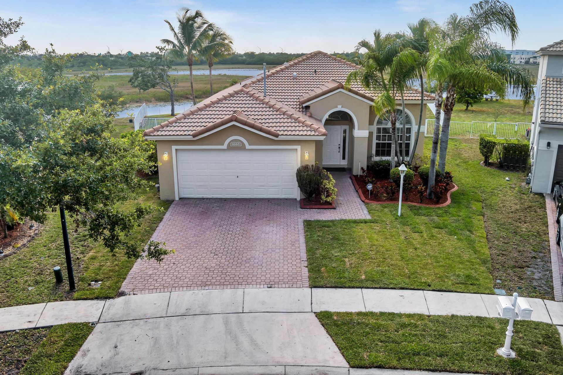 1688 NW 144th Way, Pembroke Pines, FL 33028 Photo