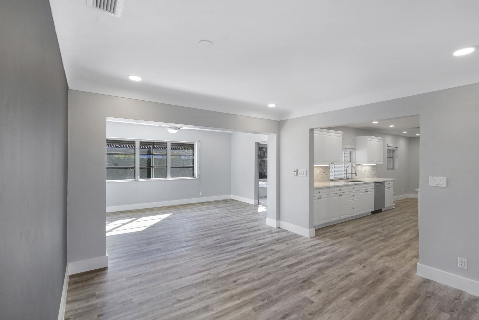 216 NE 31st Street, Boca Raton, FL 33431 Photo