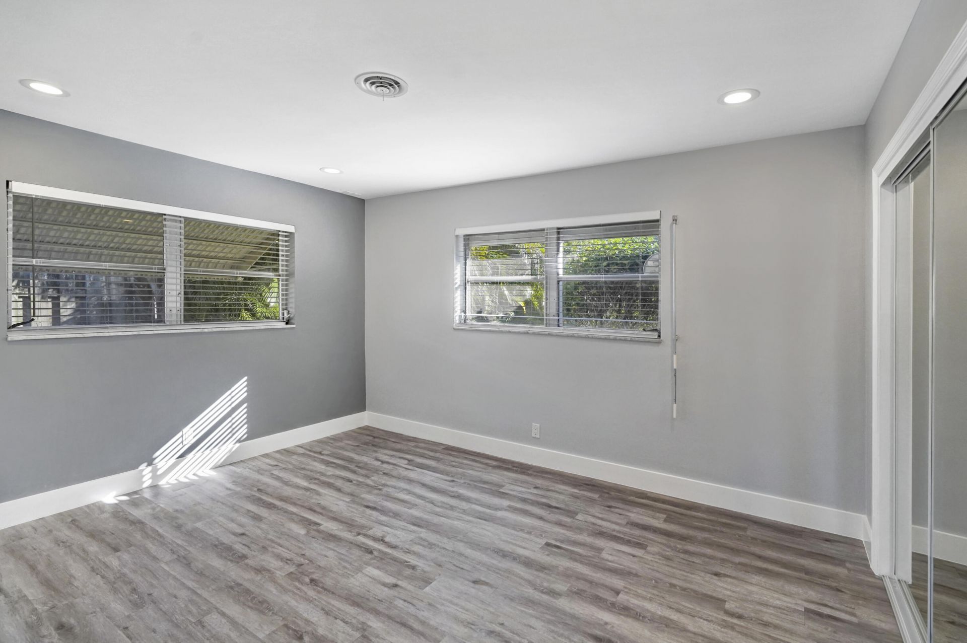 216 NE 31st Street, Boca Raton, FL 33431 Photo
