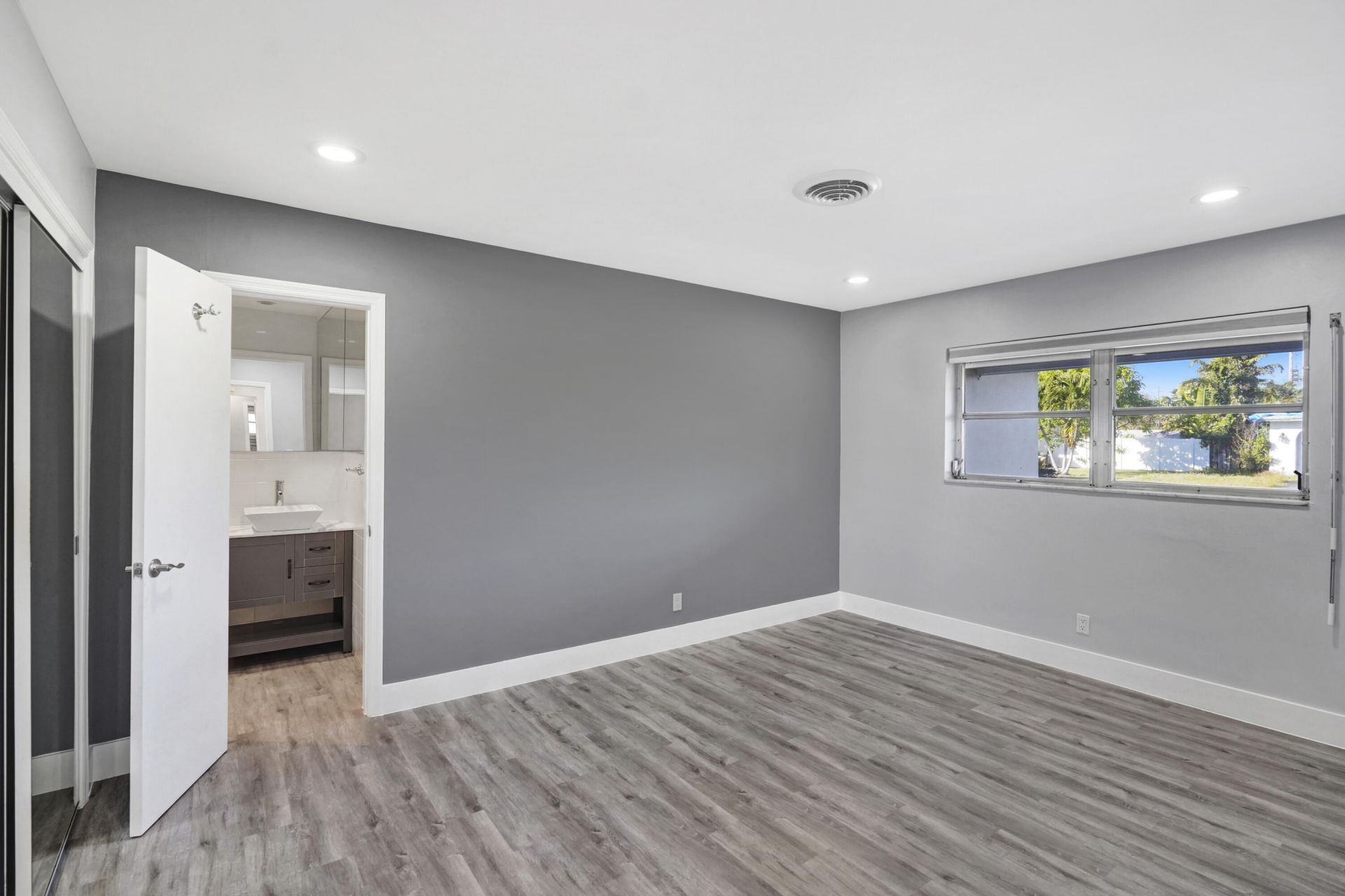 216 NE 31st Street, Boca Raton, FL 33431 Photo
