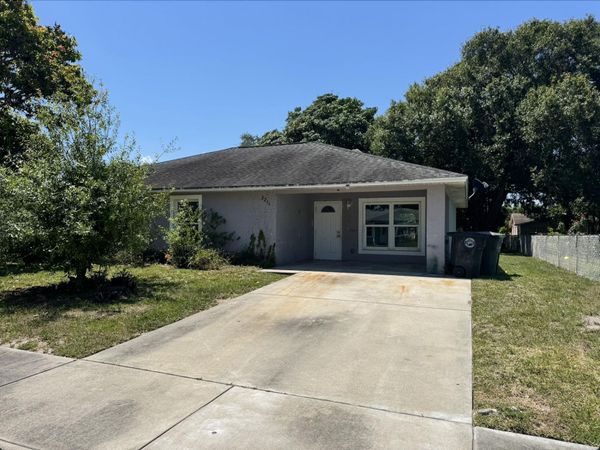 3211 Indiana Court Court, Fort Pierce, FL 34947