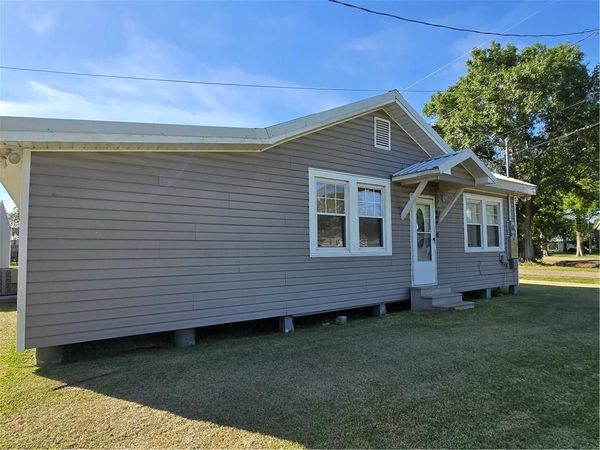 300 ST. CHARLES Boulevard , Luling, LA 70070