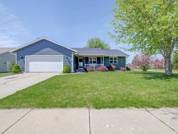 195 6th Street, Evansville, WI 53536