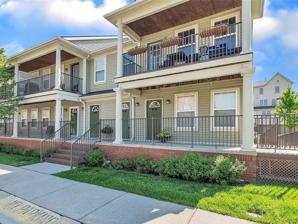 192 Raleigh Avenue , Auburn Hills, MI 48326