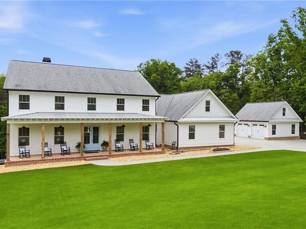 180 Laurel Ridge Lane , Ball Ground, GA 30107