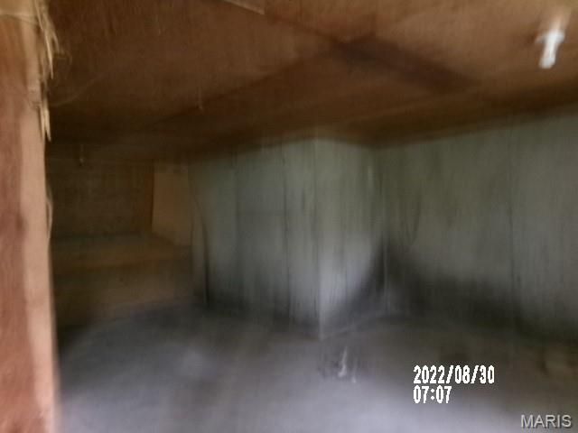 566 Walnut St, Bourbon, MO 65441 Main Photo