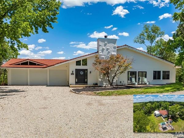 2900 Ossenfort Road, Wildwood, MO 63038