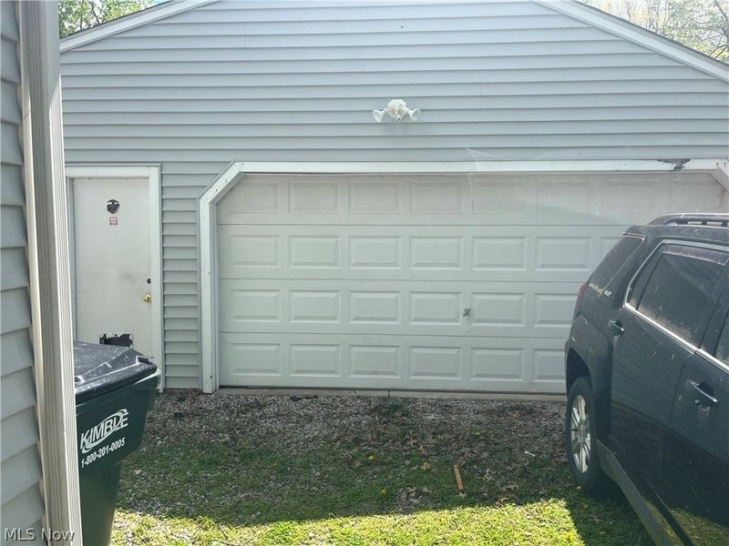 33261 Lake Road, Avon Lake, OH 44012 Photo 19