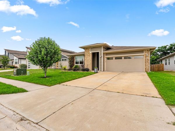 7513 Smallwood DR , Austin, TX 78724