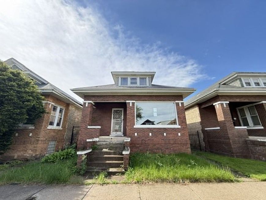 Main Photo