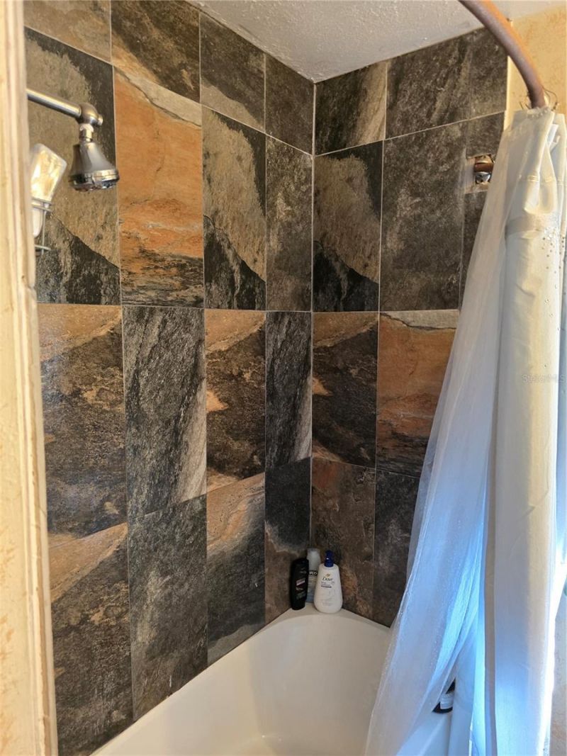 109 Ruby Circle, Brandon, FL 33510 Photo