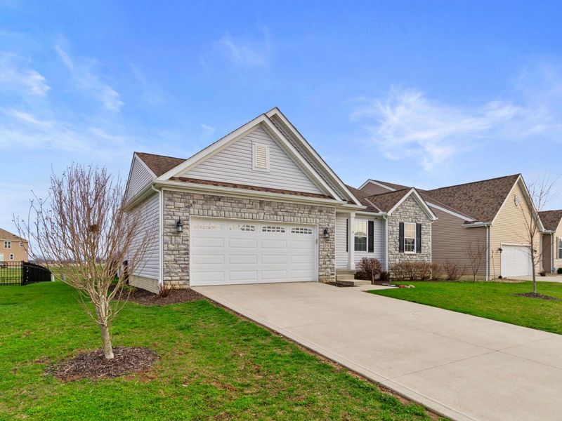 159 Chestnut Commons Drive , Commercial Point, OH 43116 Photo 33