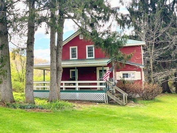 4527 Route 242 , Machias, NY 14101