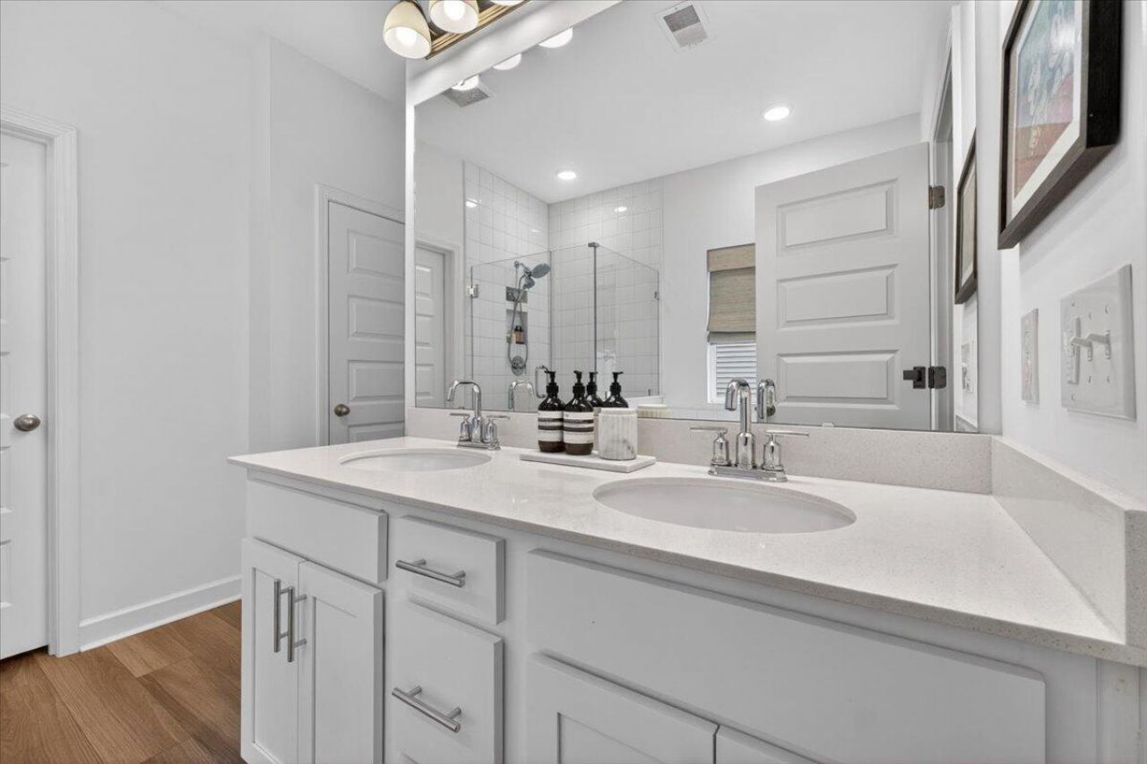 1667 Evening Star Place Photo 23