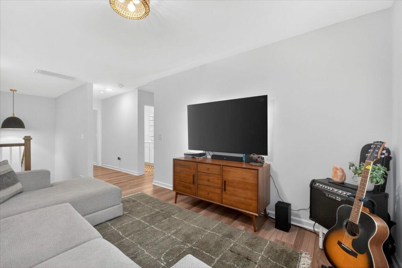 1667 Evening Star Place Photo 27