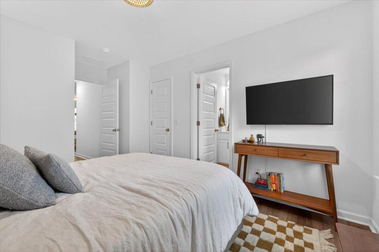 1667 Evening Star Place Photo 30