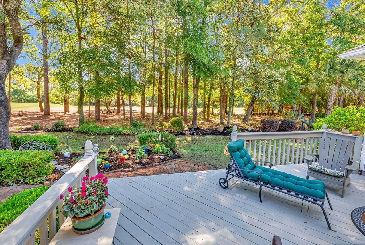 233 Deacon Dr. Photo 37