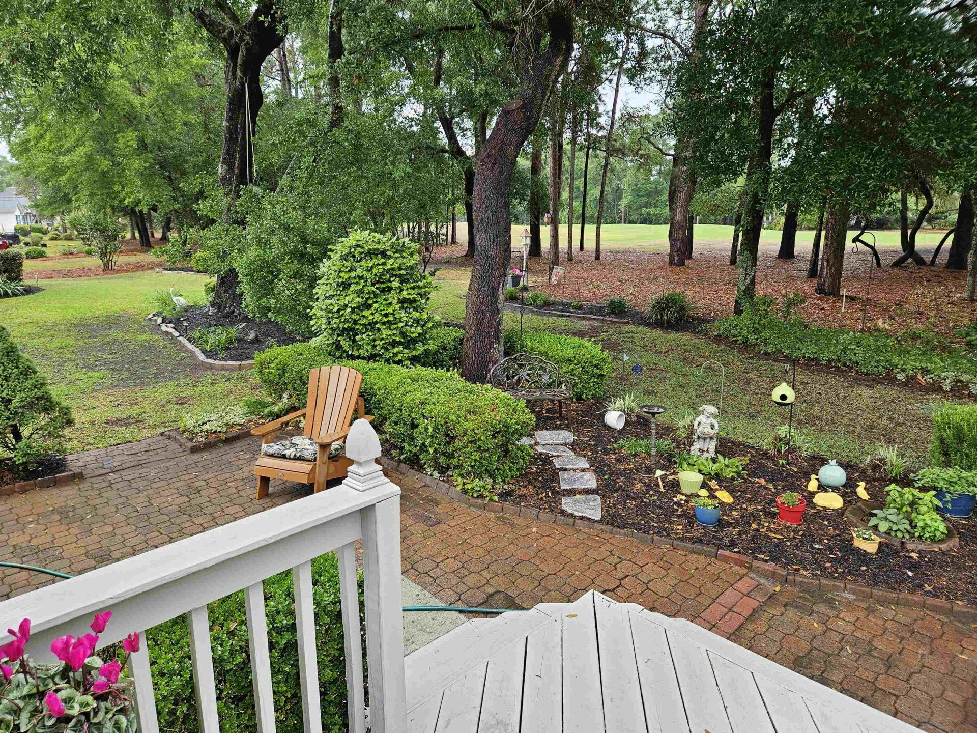 233 Deacon Dr. Photo 39