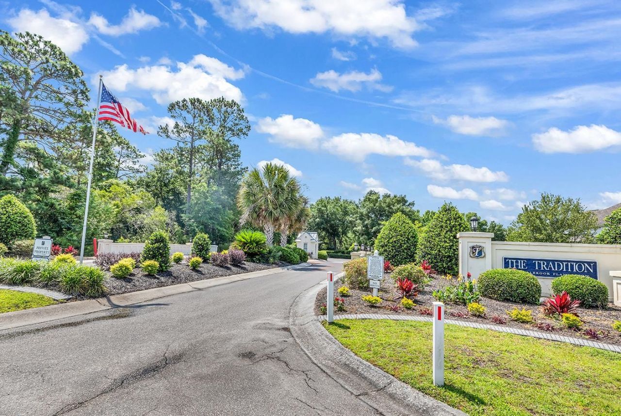 233 Deacon Dr. Photo 65